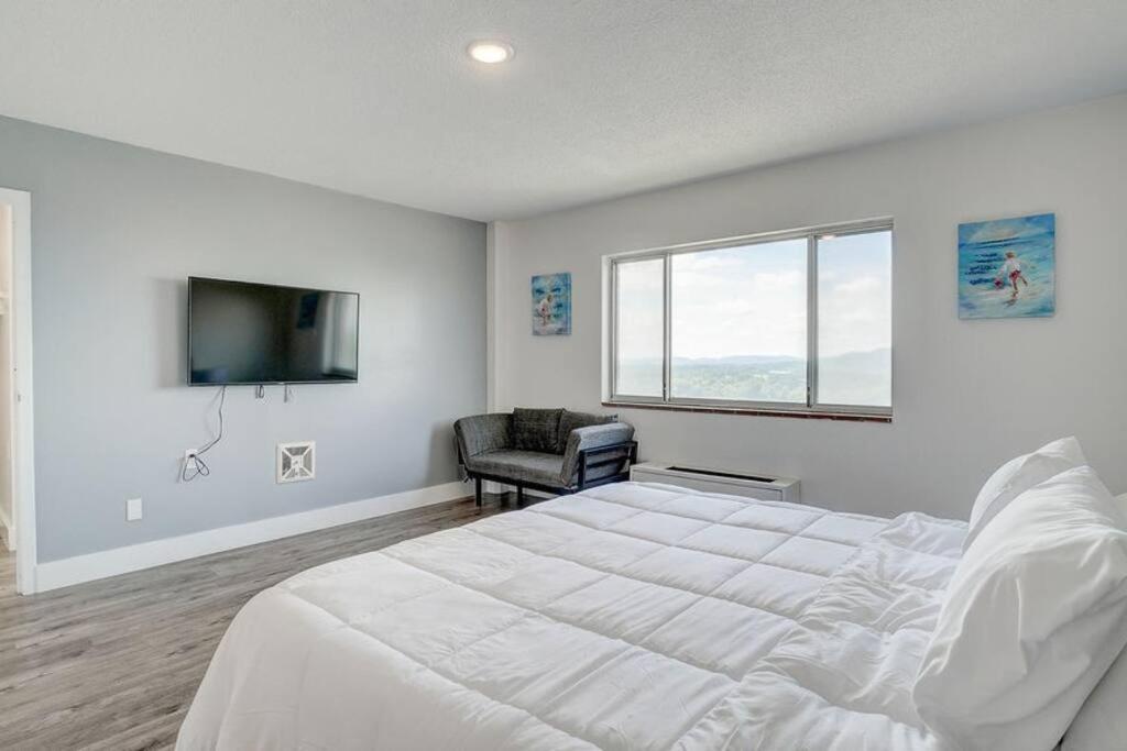 Newly Renovated 1 Bedroom Apartment Near Downtown Gadsden Buitenkant foto